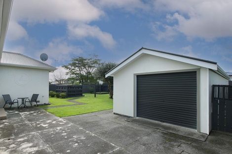 Photo of property in 15 Severn Terrace, Roslyn, Palmerston North, 4414