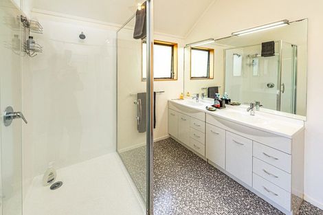 Photo of property in 62 Shakespeare Road, Bastia Hill, Whanganui, 4500