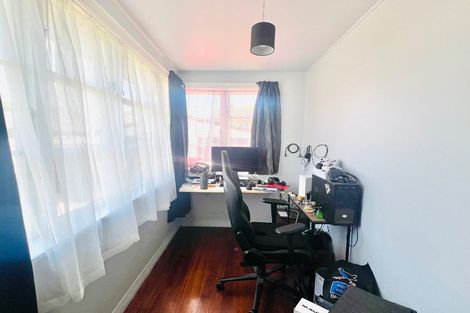 Photo of property in 73 Jollie Street, Linwood, Christchurch, 8062