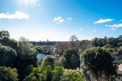 Photo of property in 25 Tauroa Road, Havelock North, 4130