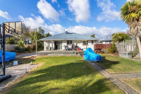 Photo of property in 7 Pinehurst Crescent, Russley, Christchurch, 8042