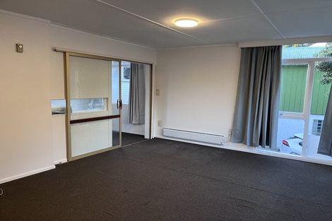 Photo of property in 38 Black Rock Road, Newlands, Wellington, 6037