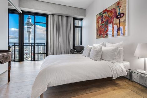 Photo of property in The Metropolis Apartments, 3305/1 Courthouse Lane, Auckland Central, Auckland, 1010