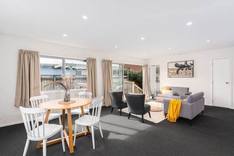 Photo of property in 7b Mclellan Street, Tawa, Wellington, 5028