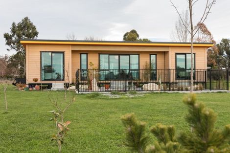 Photo of property in 27 Bell Street, Otane, 4202