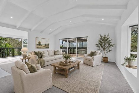 Photo of property in 234 Monument Road, Clevedon, Papakura, 2582