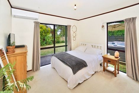 Photo of property in 19 Randell Place, Te Puke, 3119