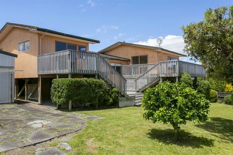 Photo of property in 20 Hammersmith Street, Richmond Heights, Taupo, 3330