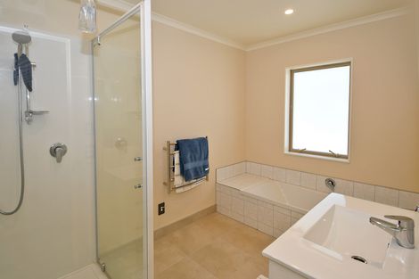 Photo of property in 66 Manu Drive, Kaiwaka, 0573