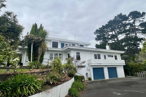 Photo of property in 14 Mountain View Road, Fitzherbert, Palmerston North, 4410