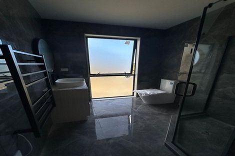 Photo of property in 41b Gracechurch Drive, Flat Bush, Auckland, 2016