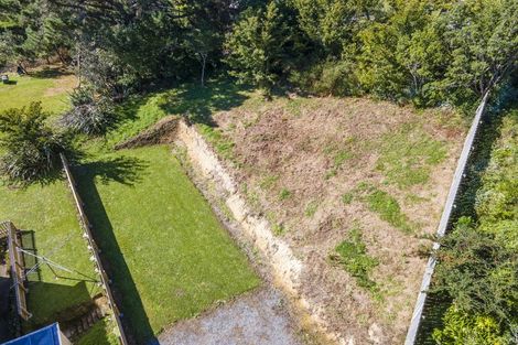 Photo of property in 8a-8b Devon Place, Cannons Creek, Porirua, 5024