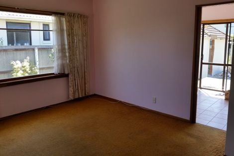 Photo of property in 42 Rountree Street, Upper Riccarton, Christchurch, 8041