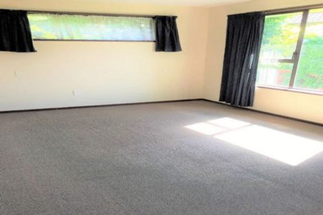 Photo of property in 15 Sayers Crescent, Ilam, Christchurch, 8041