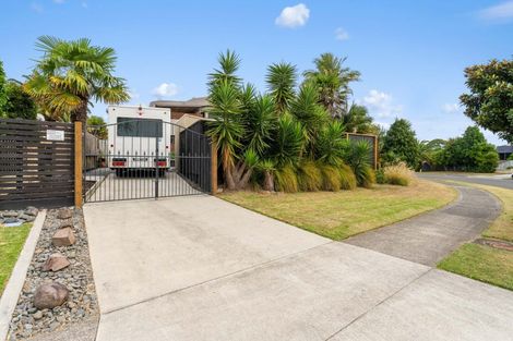 Photo of property in 15 Seychelles Drive, Papamoa Beach, Papamoa, 3118