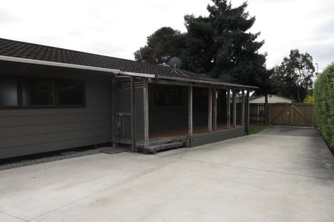 Photo of property in 4 Poneke Drive, Waikanae, 5036