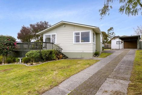 Photo of property in 70 Richmond Avenue, Richmond Heights, Taupo, 3330