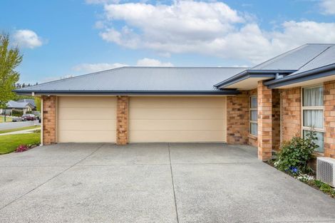 Photo of property in 54 Huntingdon Drive, Rangiora, 7400