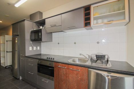 Photo of property in Atrium Towers, 8f/154 The Terrace, Wellington Central, Wellington, 6011