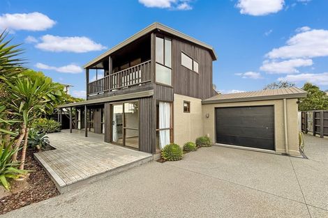 Photo of property in 2/61 Beachville Road, Redcliffs, Christchurch, 8081
