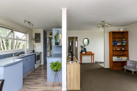 Photo of property in 8a Elm Grove, Westown, New Plymouth, 4310