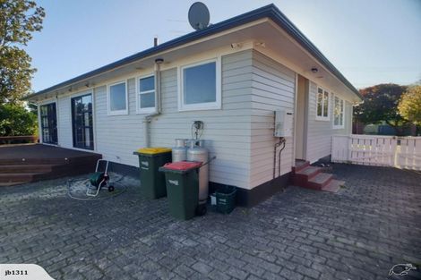 Photo of property in 32 Resolute Way, Papakura, 2110