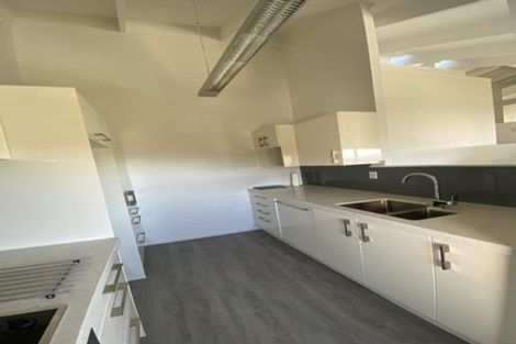 Photo of property in 1/13 Girrahween Drive, Totara Vale, Auckland, 0629