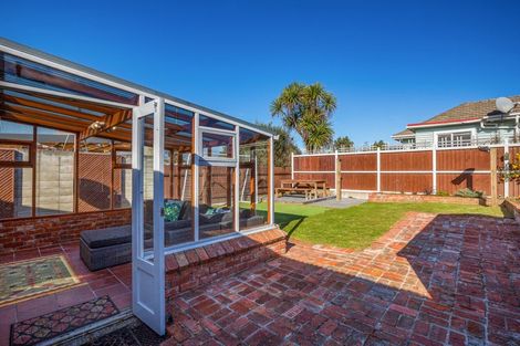 Photo of property in 39 Humber Street, Island Bay, Wellington, 6023