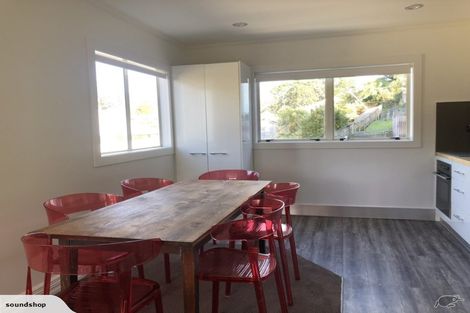 Photo of property in 14c Glenmore Street, Thorndon, Wellington, 6011