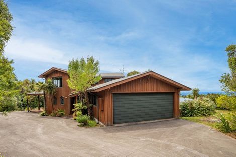 Photo of property in 833 Collingwood-puponga Main Road, Collingwood, 7073