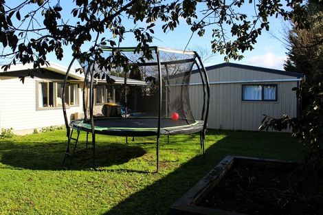 Photo of property in 10 Tasman Crescent, Carterton, 5713