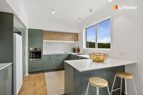 Photo of property in 6 Shandon Road, Vauxhall, Dunedin, 9013