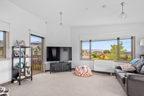 Photo of property in 17 Bodkin Road, Bridge Hill, Alexandra, 9320