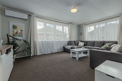 Photo of property in 27 Ferguson Street, Awapuni, Palmerston North, 4412