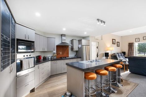 Photo of property in 30 Titirangi Crescent, Parklands, Christchurch, 8083