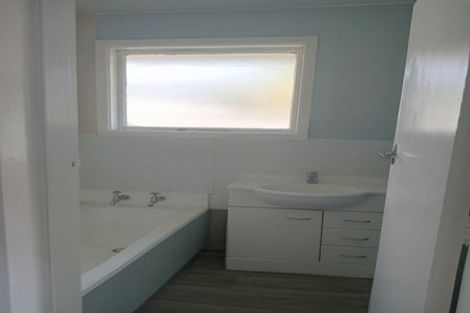 Photo of property in 2/15 Harakeke Street, Riccarton, Christchurch, 8011