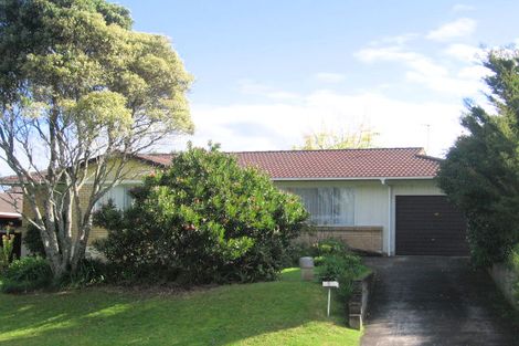 Photo of property in 5 Zita Maria Drive, Massey, Auckland, 0614