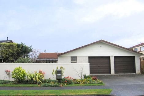 Photo of property in 6 Opawa Place, Terrace End, Palmerston North, 4410