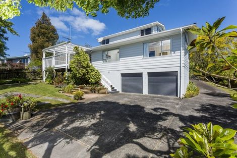 Photo of property in 103 Becroft Drive, Forrest Hill, Auckland, 0620