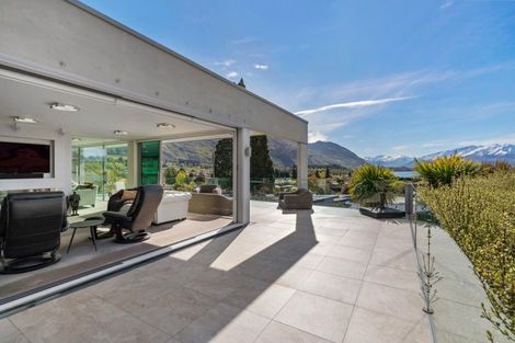 Photo of property in 3 Botting Place, Wanaka, 9305