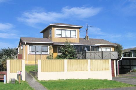 Photo of property in 16 Gordon Road, Mount Maunganui, 3116