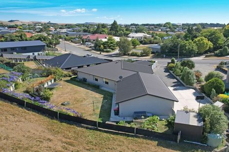 Photo of property in 17 Grove Avenue, Weston, Oamaru, 9401