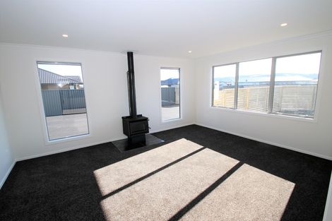 Photo of property in 33 Silver Springs Boulevard, Mosgiel, 9024