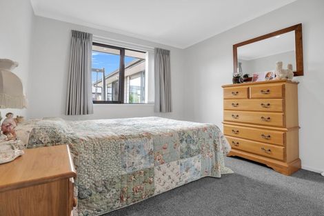 Photo of property in 63 Darlington Street, Ngatea, 3503