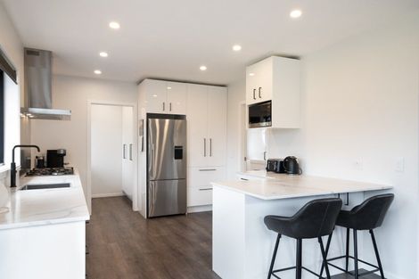 Photo of property in 28 Routley Crescent, Elderslea, Upper Hutt, 5018