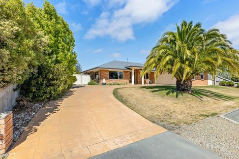 Photo of property in 8 Birchlea Court, Prebbleton, 7604