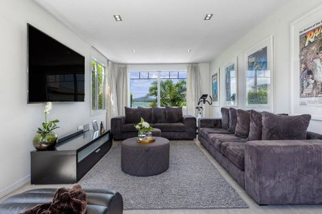 Photo of property in 87 Princes Street, Northcote Point, Auckland, 0627