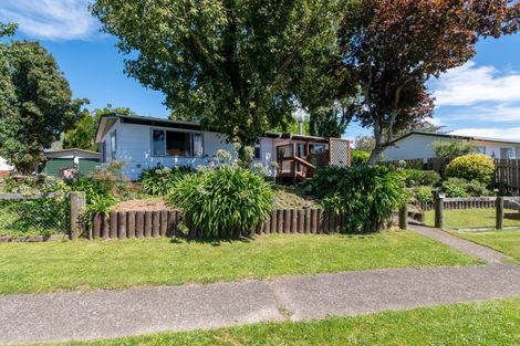 Photo of property in 11 Cypress Place, Owhata, Rotorua, 3010