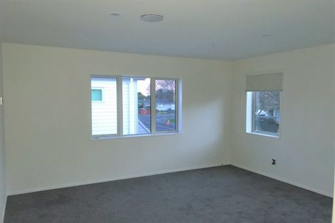 Photo of property in 3d Reding Street, Takanini, 2112