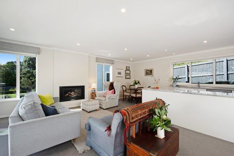 Photo of property in 8 Kaka Street, Waikanae, 5036